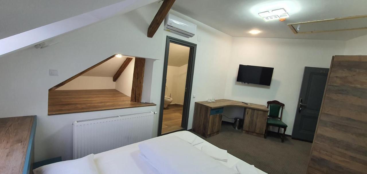 Casa Achim Hotel Baia Mare Luaran gambar