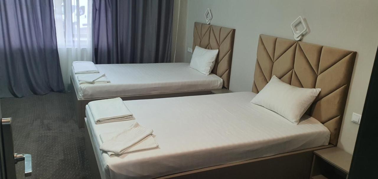 Casa Achim Hotel Baia Mare Luaran gambar